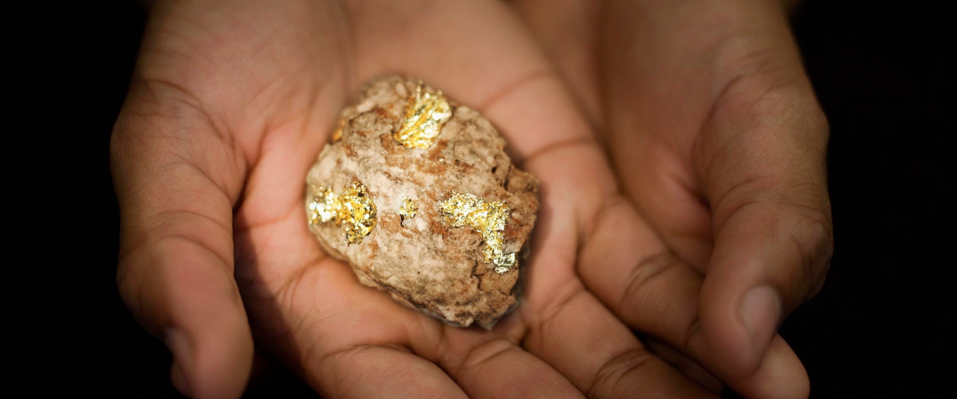 How much was gold worth when it was first discovered?
