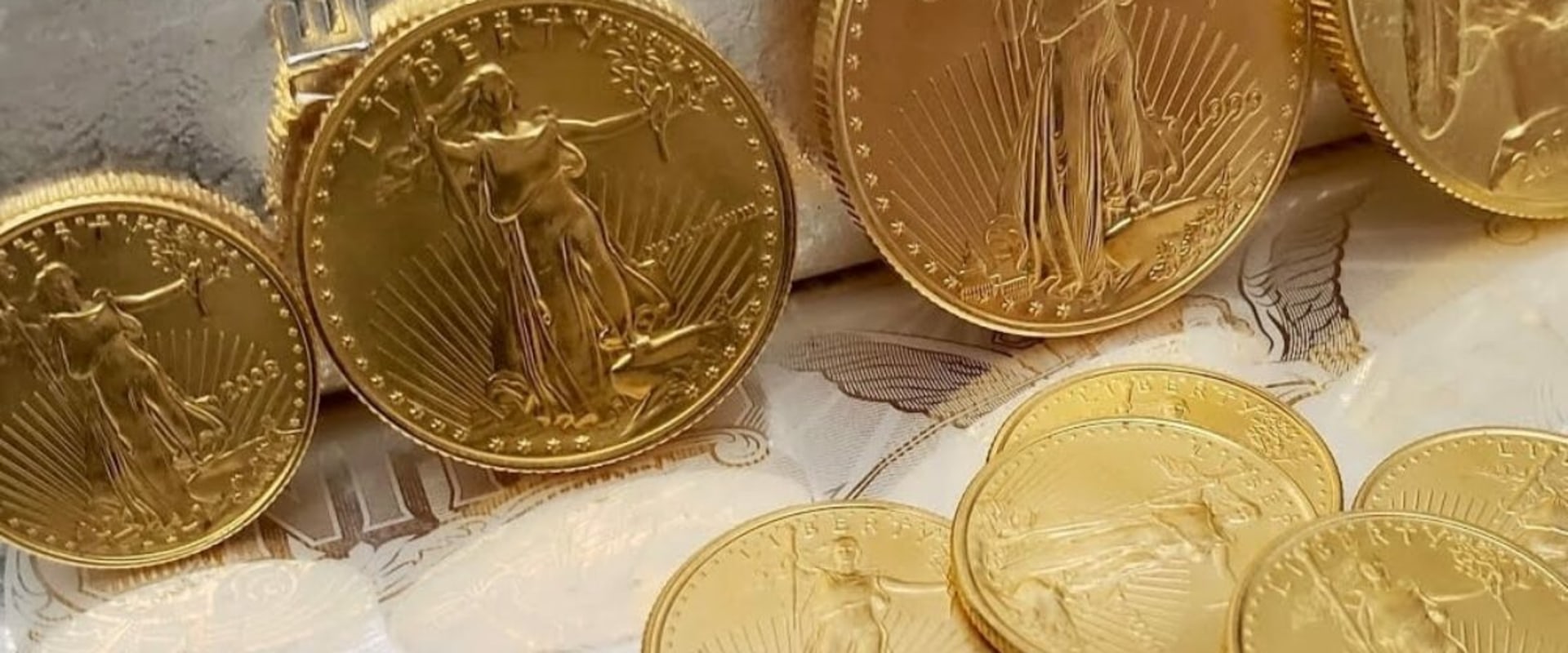 Are gold coins a better investment than gold bars?